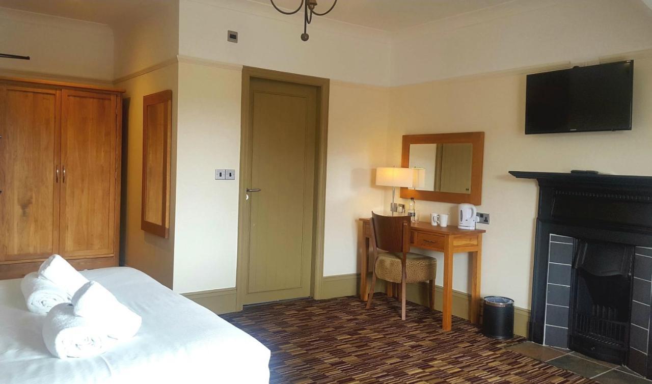 The Dolphin Hotel Whitby Bagian luar foto